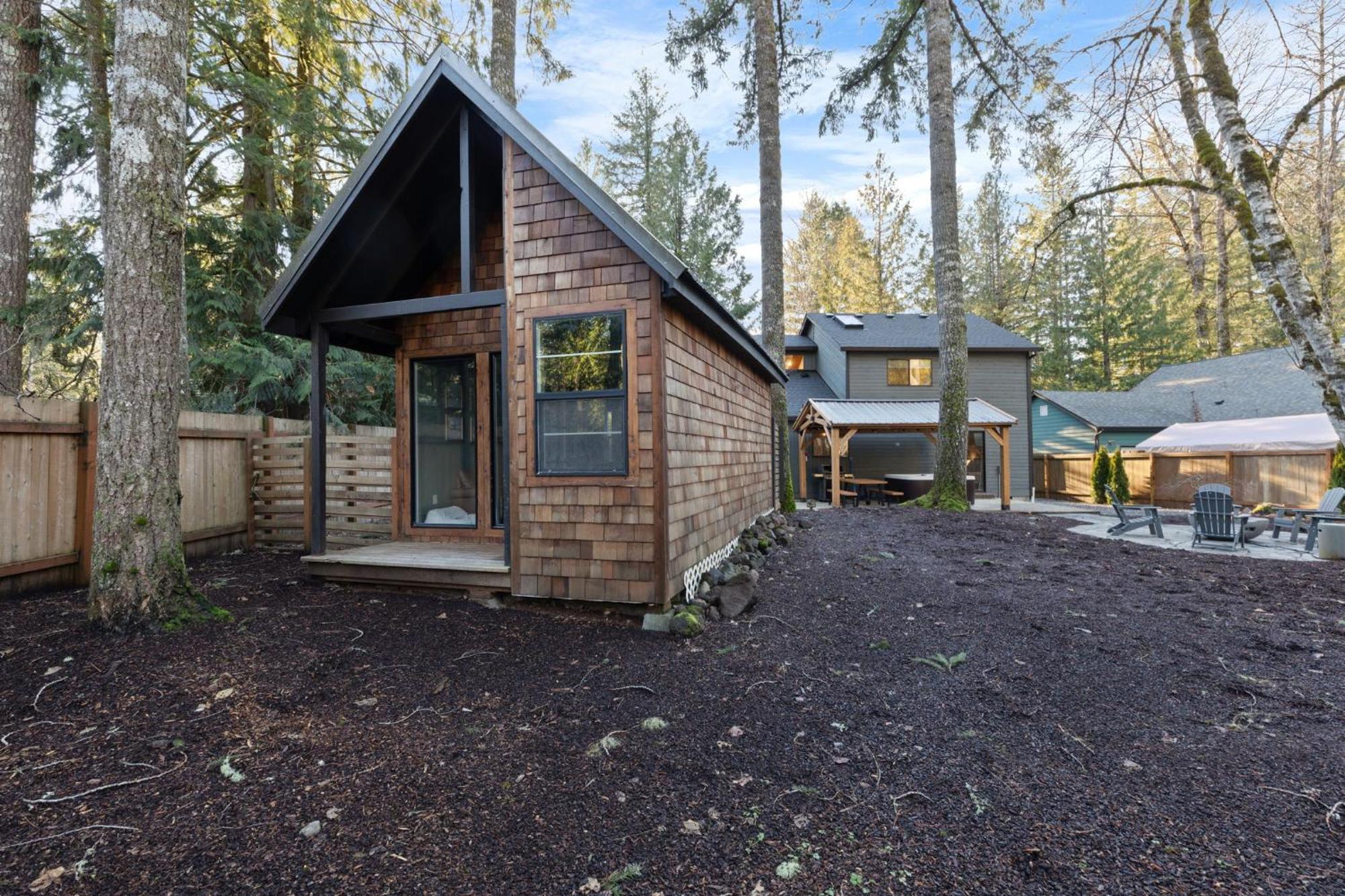 Stay Portland Collection - Alpine Retreat Hot Tub, Fire Pit & Game Room Rhododendron Bagian luar foto